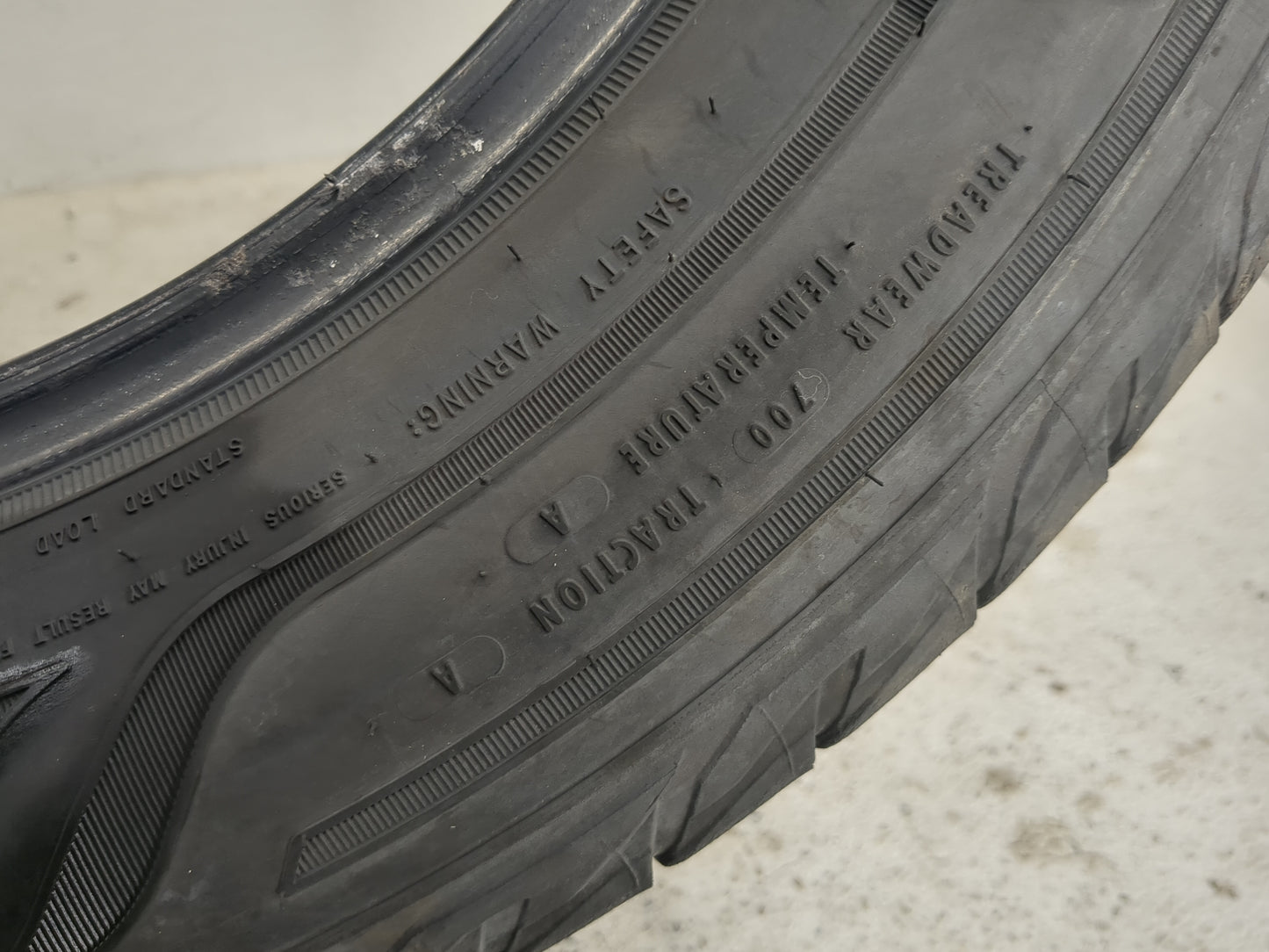 Used Tire 225/60R17 GOODYEAR ASSURANCE WEATHERREADY 99H - Tread Depth 9/32 - Oemusedautoparts1.com