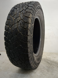 Used Tire 225/70R17 KUMHO ROADVENTURE AT52 112T - Tread Depth 10/32 - Oemusedautoparts1.com