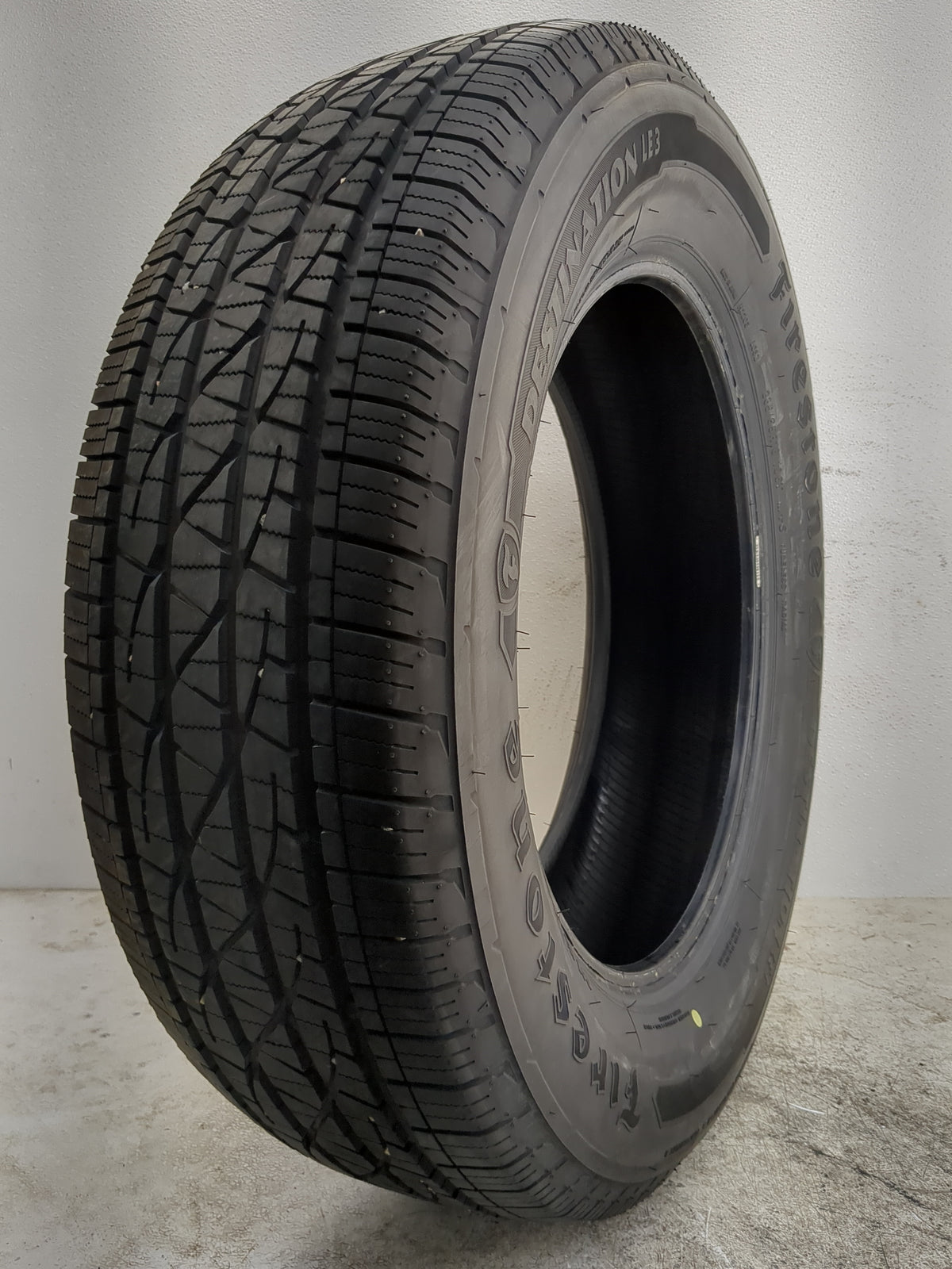 Used Tire 235/65R18 FIRESTONE DESTION LE3 106T - Tread Depth 9.5/32 - Oemusedautoparts1.com