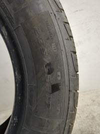 Used Tire 235/55R17 MASTERCRAFT COURSER QUEST PLUS 99H - Tread Depth 10/32 - Oemusedautoparts1.com