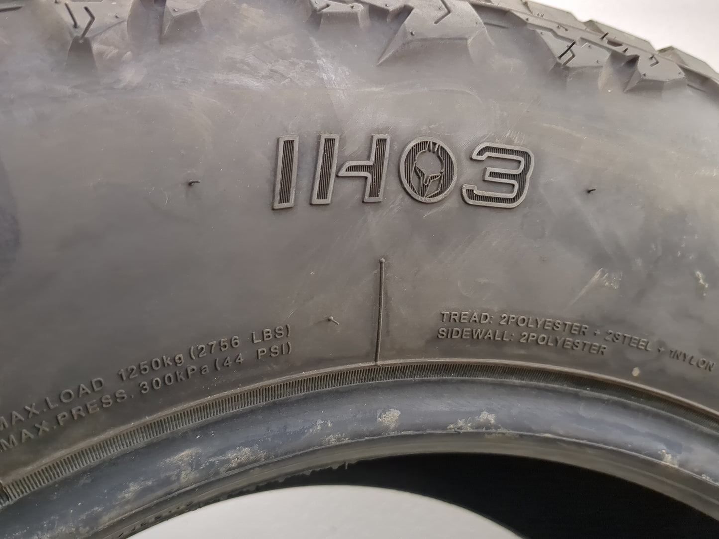 Used Tire 275/65R18 IRONHEAD THRASHER AT IH03 116T - Tread Depth 4/32 - Oemusedautoparts1.com
