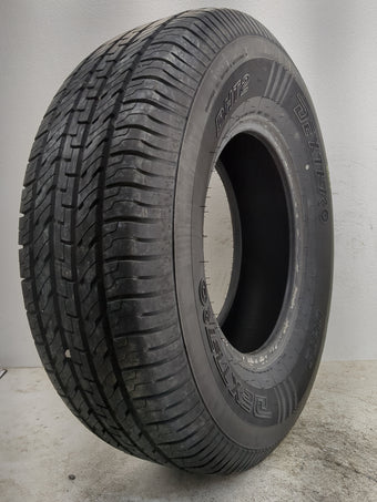 compare product Used Tire P255/75R16 DEXTERO DHT2 114T - Tread Depth 80/32