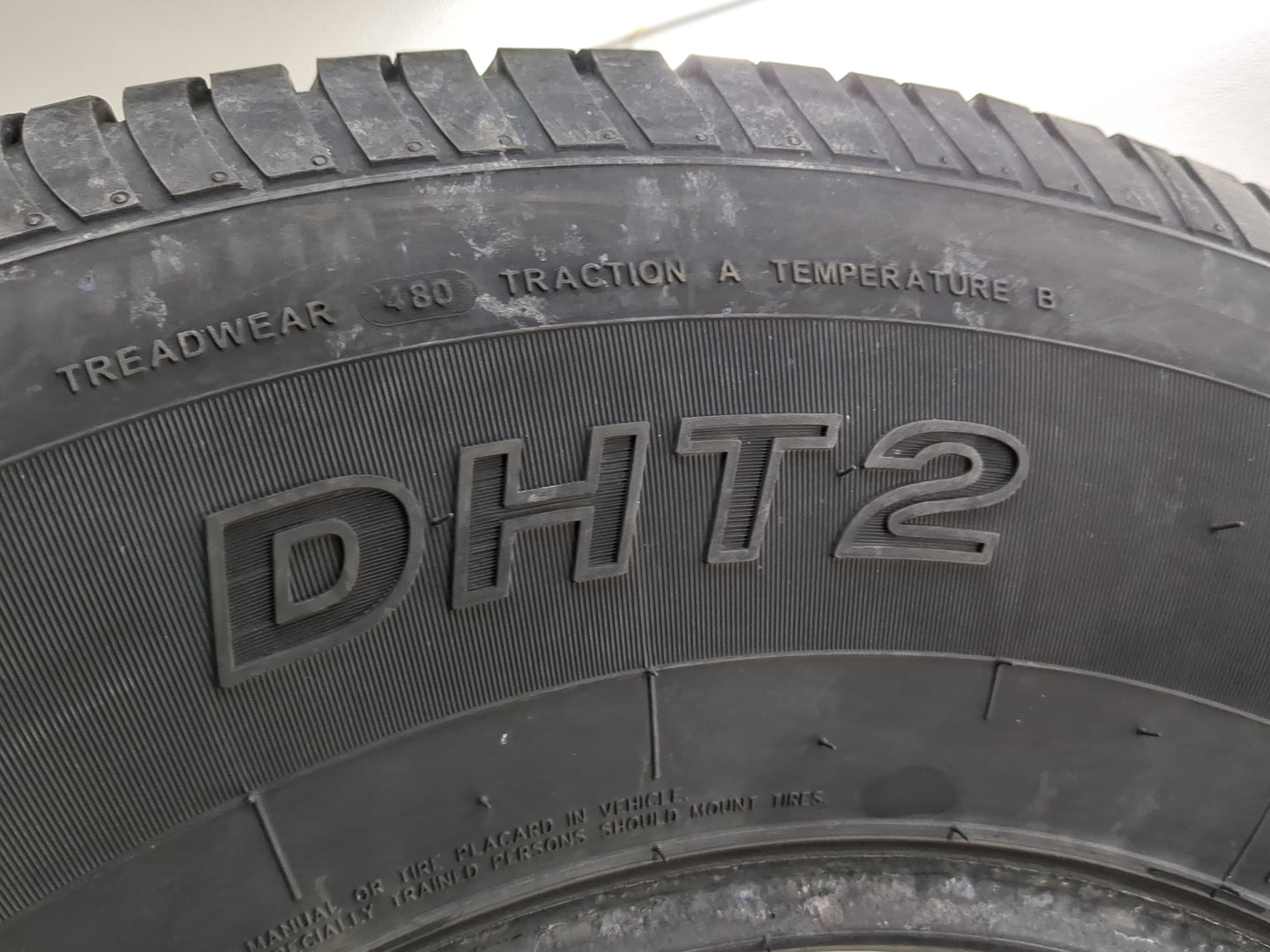 Used Tire P255/75R16 DEXTERO DHT2 114T - Tread Depth 8/32 - Oemusedautoparts1.com