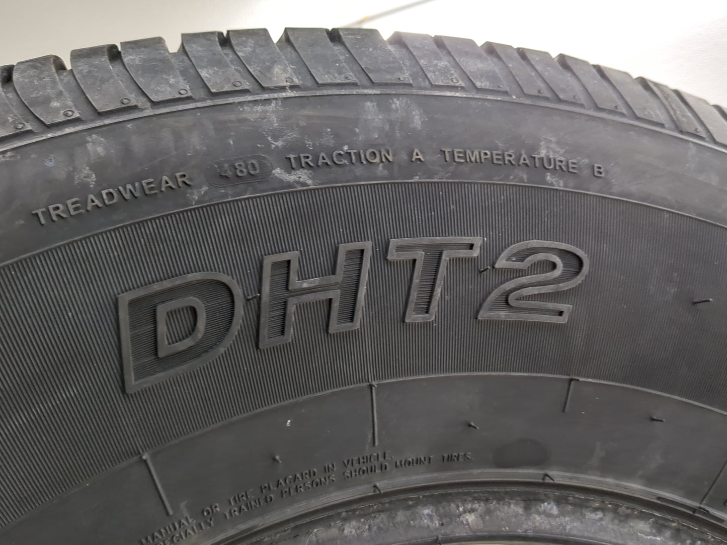Used Tire P255/75R16 DEXTERO DHT2 114T - Tread Depth 8/32 - Oemusedautoparts1.com