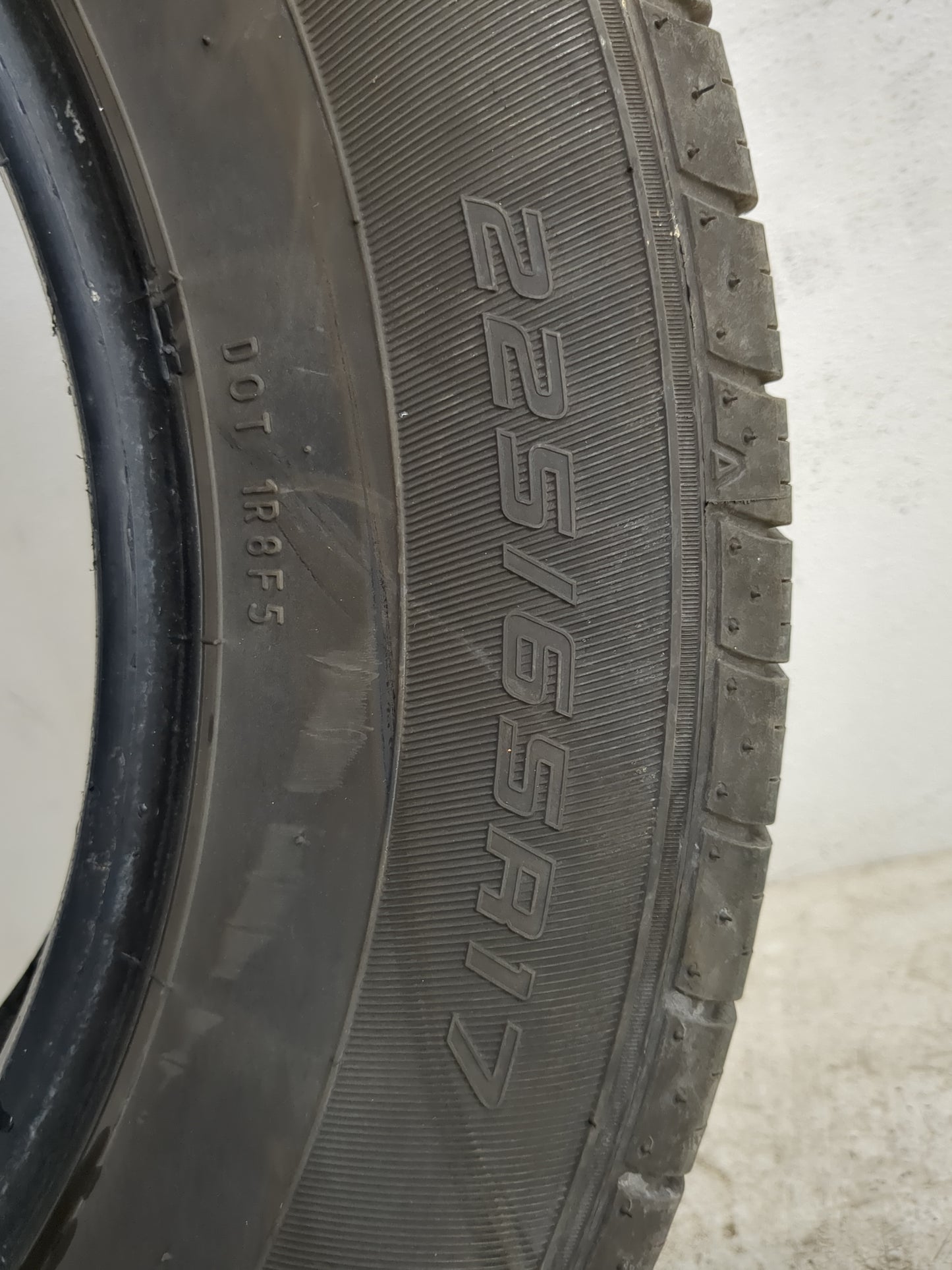 Used Tire 225/65R17 FALKEN SINCERA SN250 A/S 102T - Tread Depth 8.5/32 - Oemusedautoparts1.com