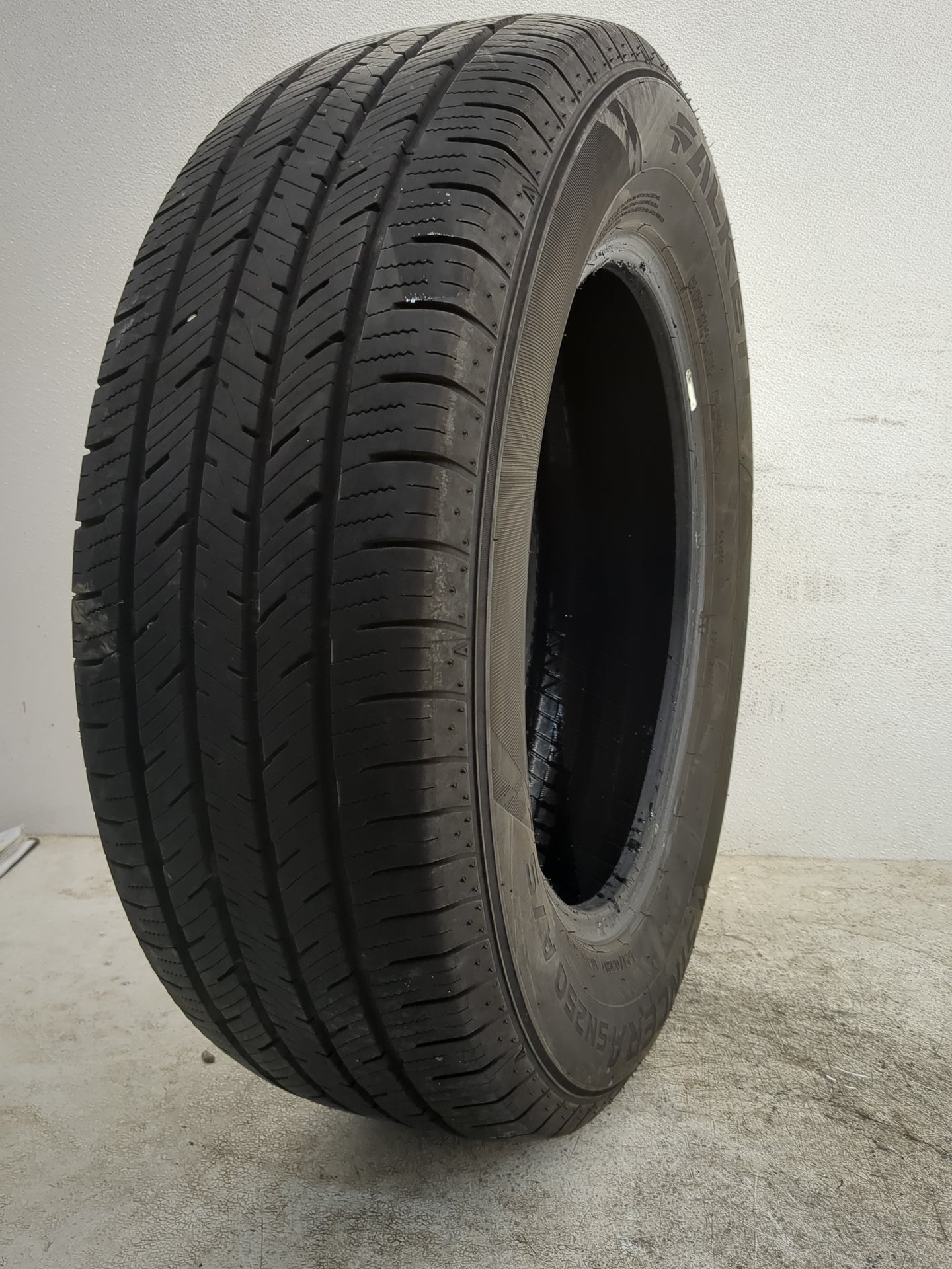Used Tire 225/65R17 FALKEN SINCERA SN250 A/S 102T - Tread Depth 8.5/32 - Oemusedautoparts1.com