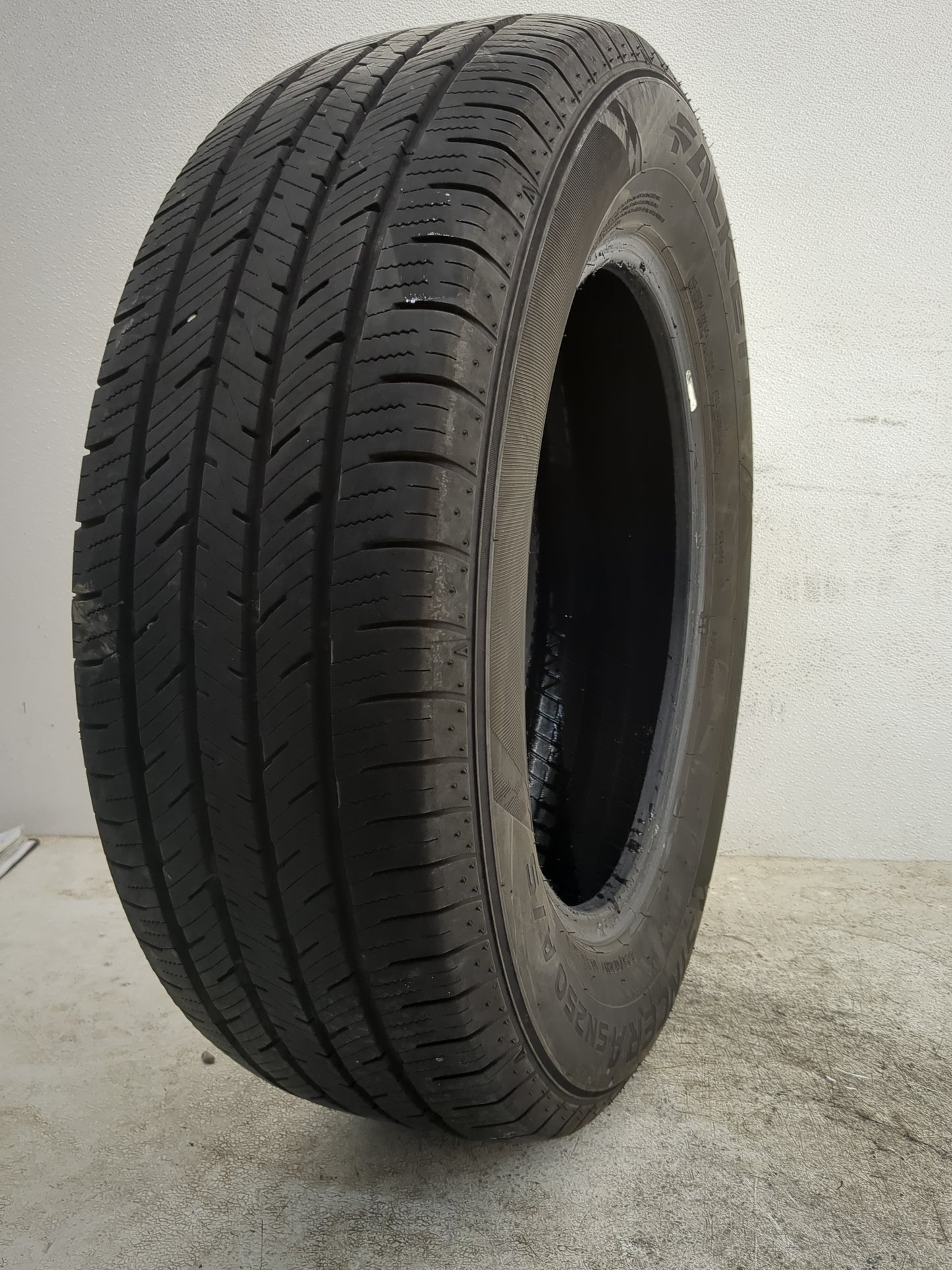 Used Tire 225/65R17 FALKEN SINCERA SN250 A/S 102T - Tread Depth 8.5/32 - Oemusedautoparts1.com