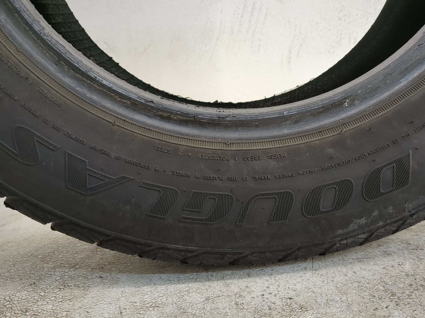 Used Tire 185/65R14 DOUGLAS ALL SEASON 86S - Tread Depth 7/32 - Oemusedautoparts1.com