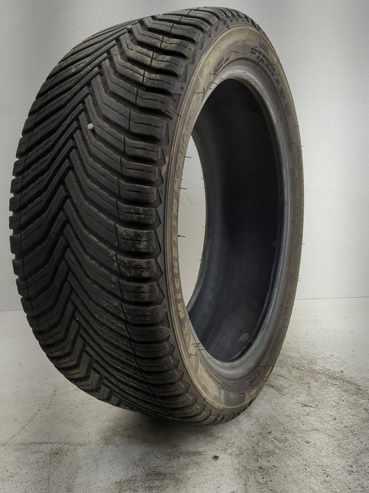 Used Tire 225/45R18 MICHELIN CROSS CLIMATE 2 95V - Tread Depth 10/32 - Oemusedautoparts1.com