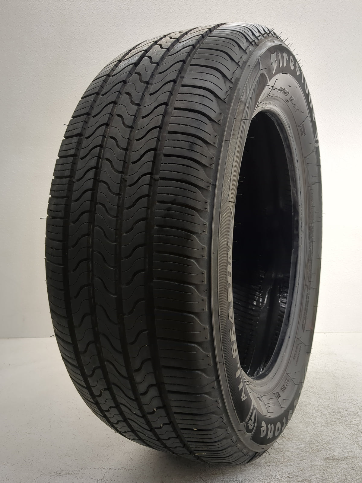 Used Tire 235/55R17 FIRESTONE ALL SEASON 99T - Tread Depth 9/32 - Oemusedautoparts1.com
