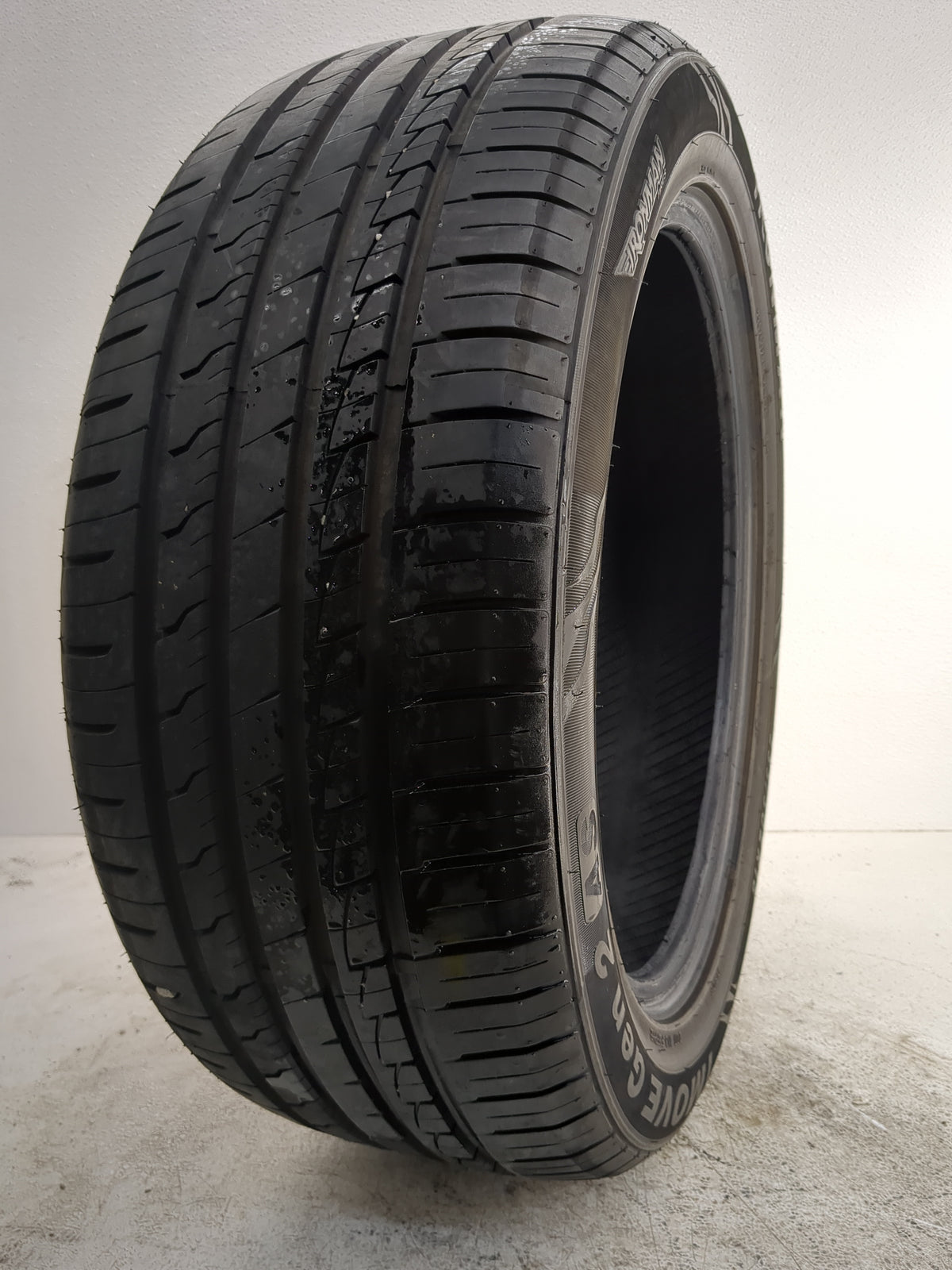 Used Tire 235/50ZR18 IRONMAN IMOVE GEN 2 AS 101W - Tread Depth 9.5/32 - Oemusedautoparts1.com