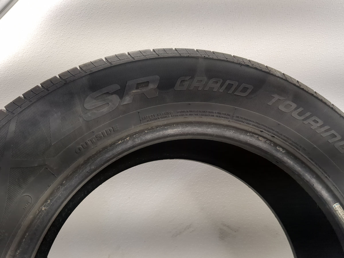 Used Tire 225/65R17 MASTERCRAFT LSP GRAND TOURING 102T - Tread Depth 7/32 - Oemusedautoparts1.com