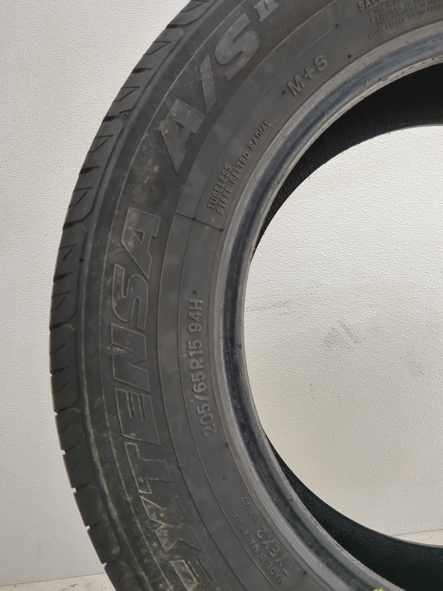 Used Tire 205/65R15 TOYO EXTENSA A/S II 94H - Tread Depth 7/32 - Oemusedautoparts1.com