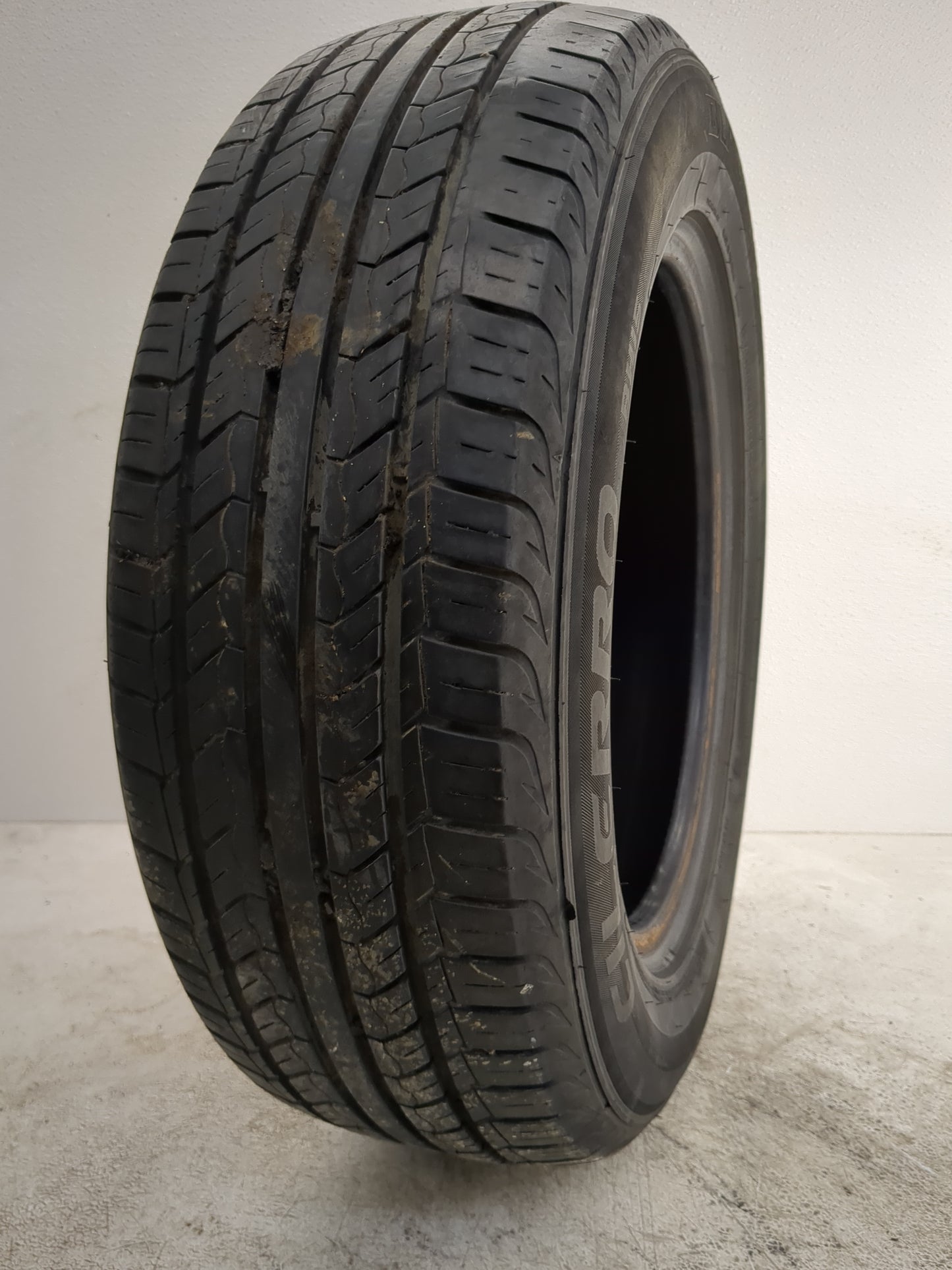 Used Tire 195/65R15 BLACKLION CILERRO BHIS 91H - Tread Depth 8/32 - Oemusedautoparts1.com