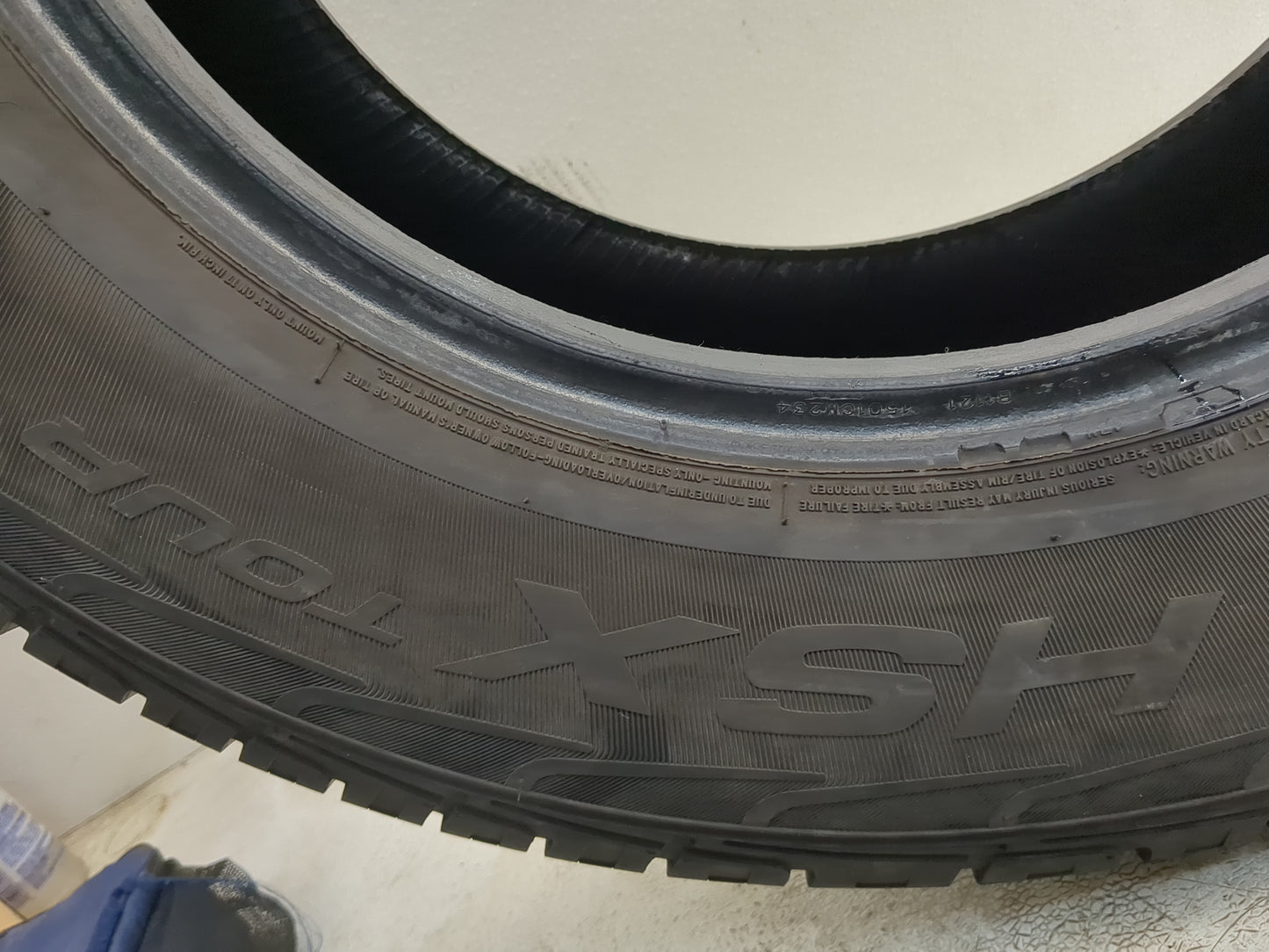 Used Tire 245/70R17 MASTERCRAFT COURSER HSX TOUR 110T - Tread Depth 9.5/32 - Oemusedautoparts1.com