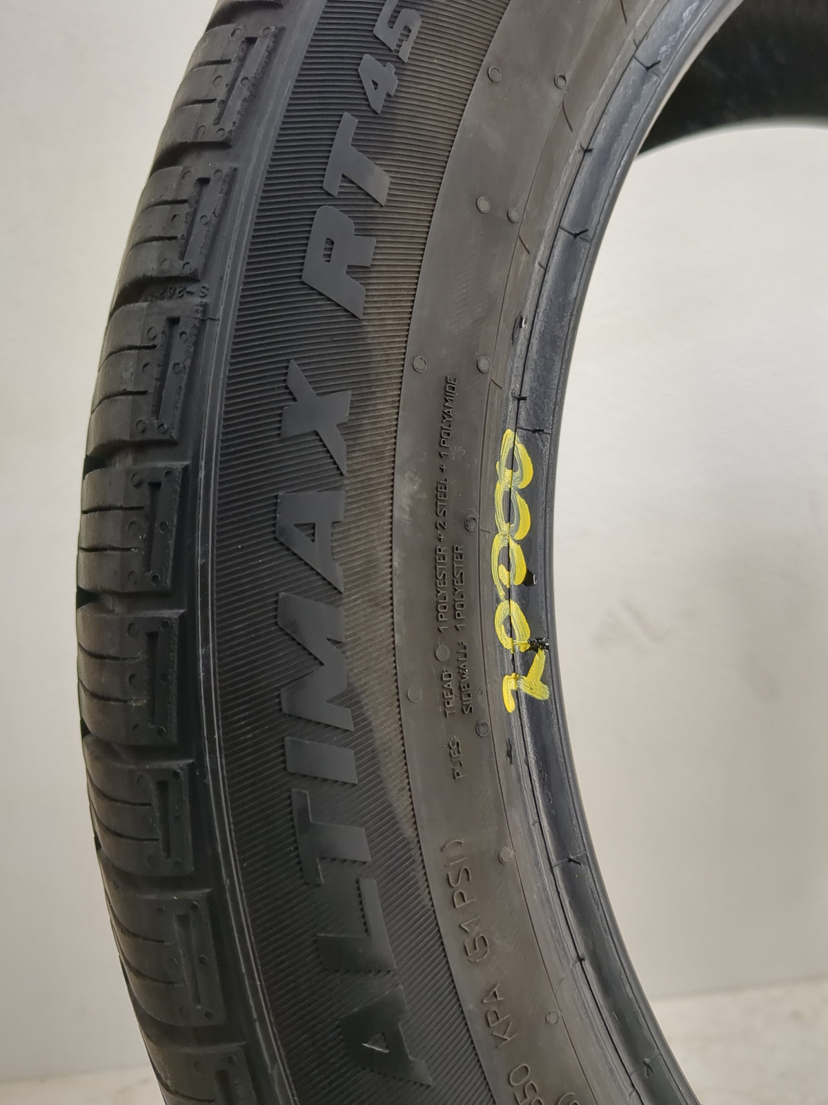 Used Tire 245/45R18 GENERAL ALTIMAX RT 45 100V - Tread Depth 8/32 - Oemusedautoparts1.com