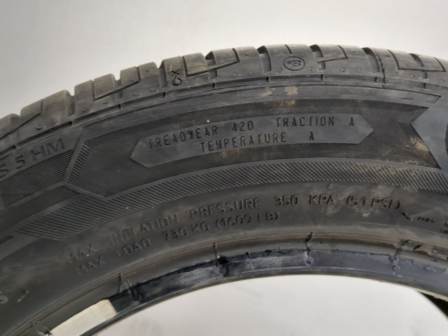 Used Tire 215/55R16 BARUM BRAVURIS 5 HM 97H - Tread Depth 8/32 - Oemusedautoparts1.com