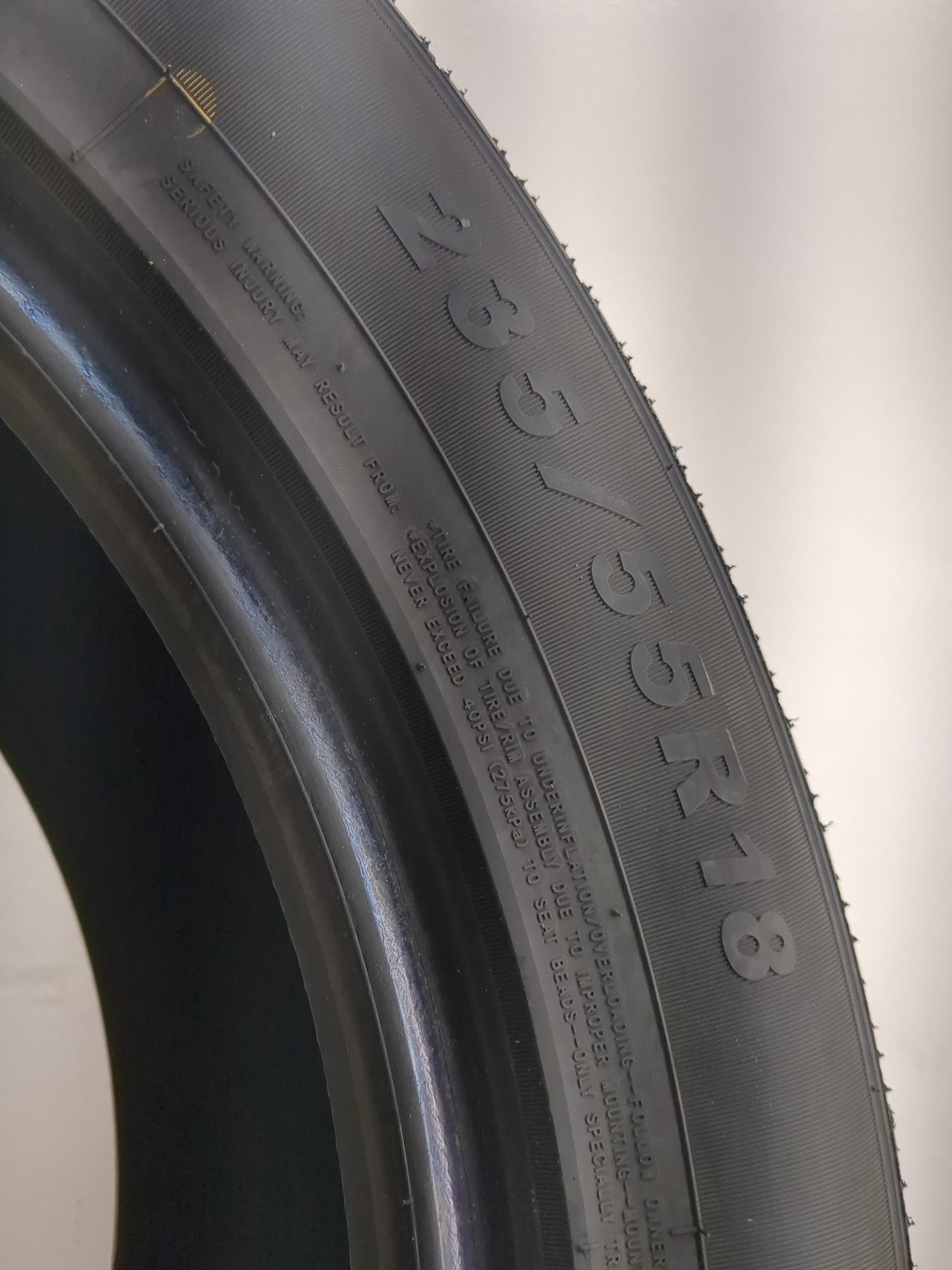 Used Tire 235/55R18 IRONHEAD REFLEX IHO1 100V - Tread Depth 10/32 - Oemusedautoparts1.com