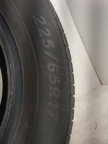 Used Tire 225/65R17 IRONHEAD REFLEX IHO1 102T - Tread Depth 5.5/32