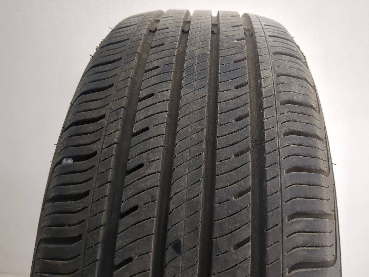 Used Tire 225/55R17 IRONMAN GR906 97H - Tread Depth 10/32 - Oemusedautoparts1.com