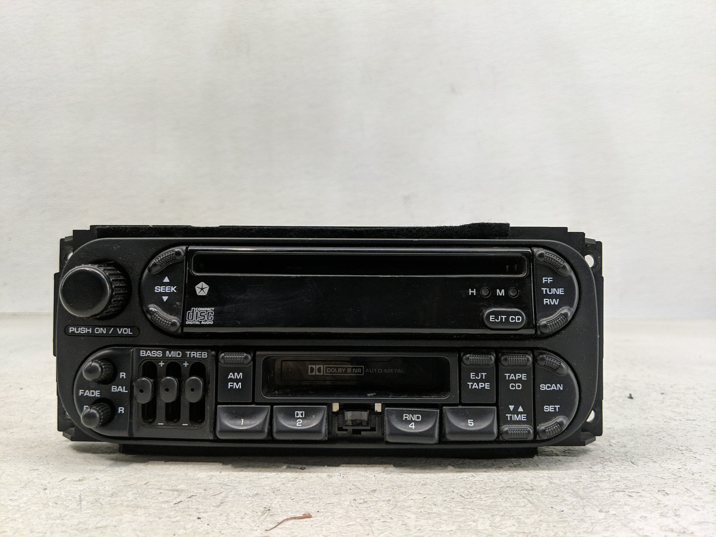 2002 Dodge Grand Caravan Radio AM FM Cd Player Receiver Replacement P/N:P04858540AE Fits Fits 1998 1999 2000 2001 OEM Used A