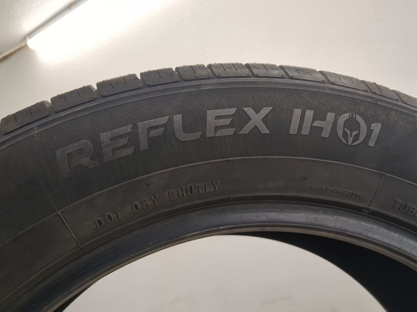 Used Tire 25/60R18 IRONHEAD REFLEX IHO1 100H - Tread Depth 9.5/32 - Oemusedautoparts1.com