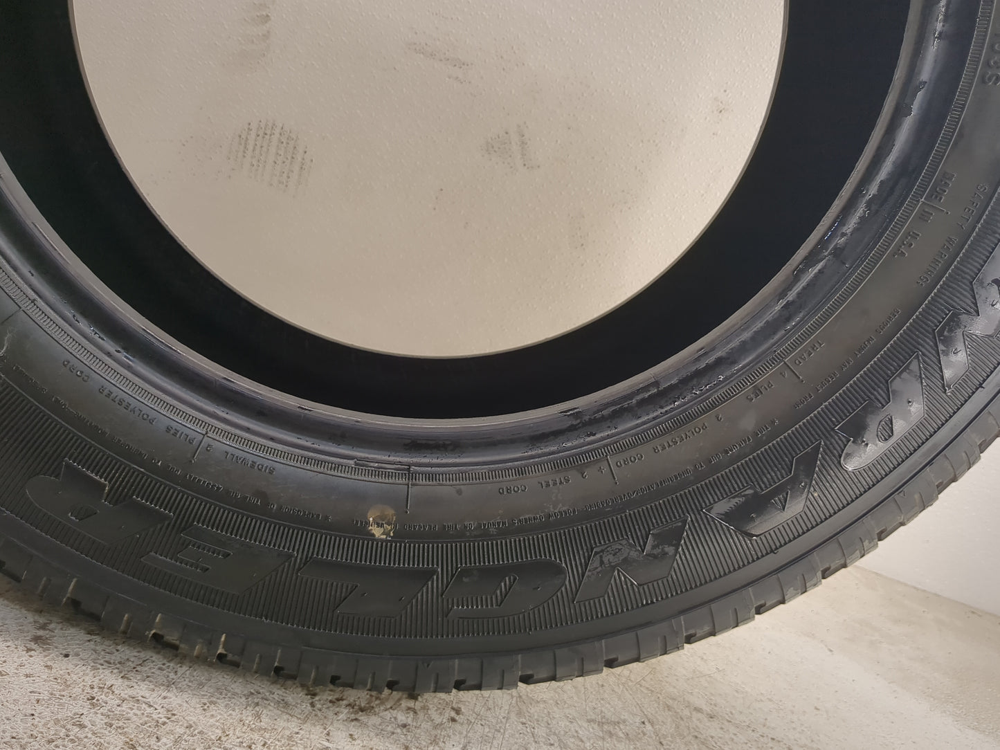 Used Tire P235/65R17 GOODYEAR WRANGLER HP 103S - Tread Depth 12/32 - Oemusedautoparts1.com