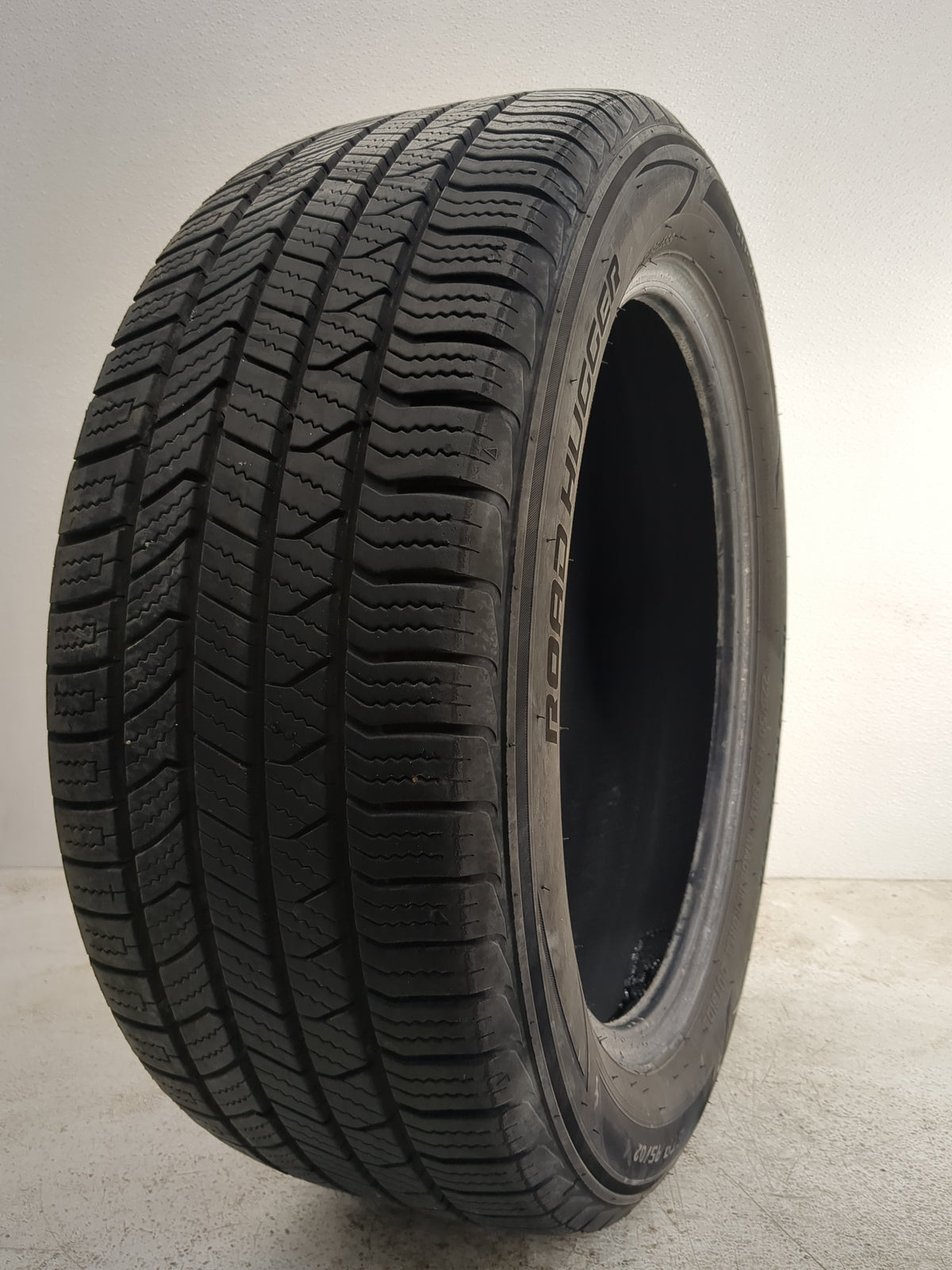 Used Tire 225/50R17 ROAD HUGGER GTP AS/02 98V - Tread Depth 11/32 - Oemusedautoparts1.com