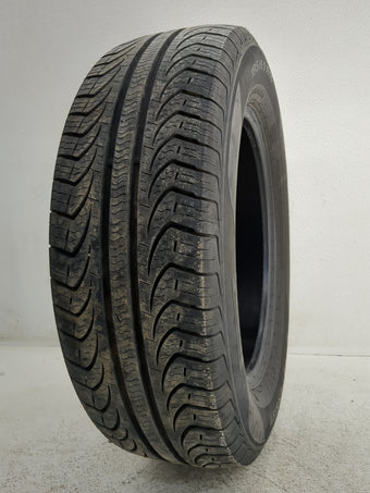 compare product Used Tire 195/65R15 FIRELLI P4 PERSISA 91H - Tread Depth 9.5/32