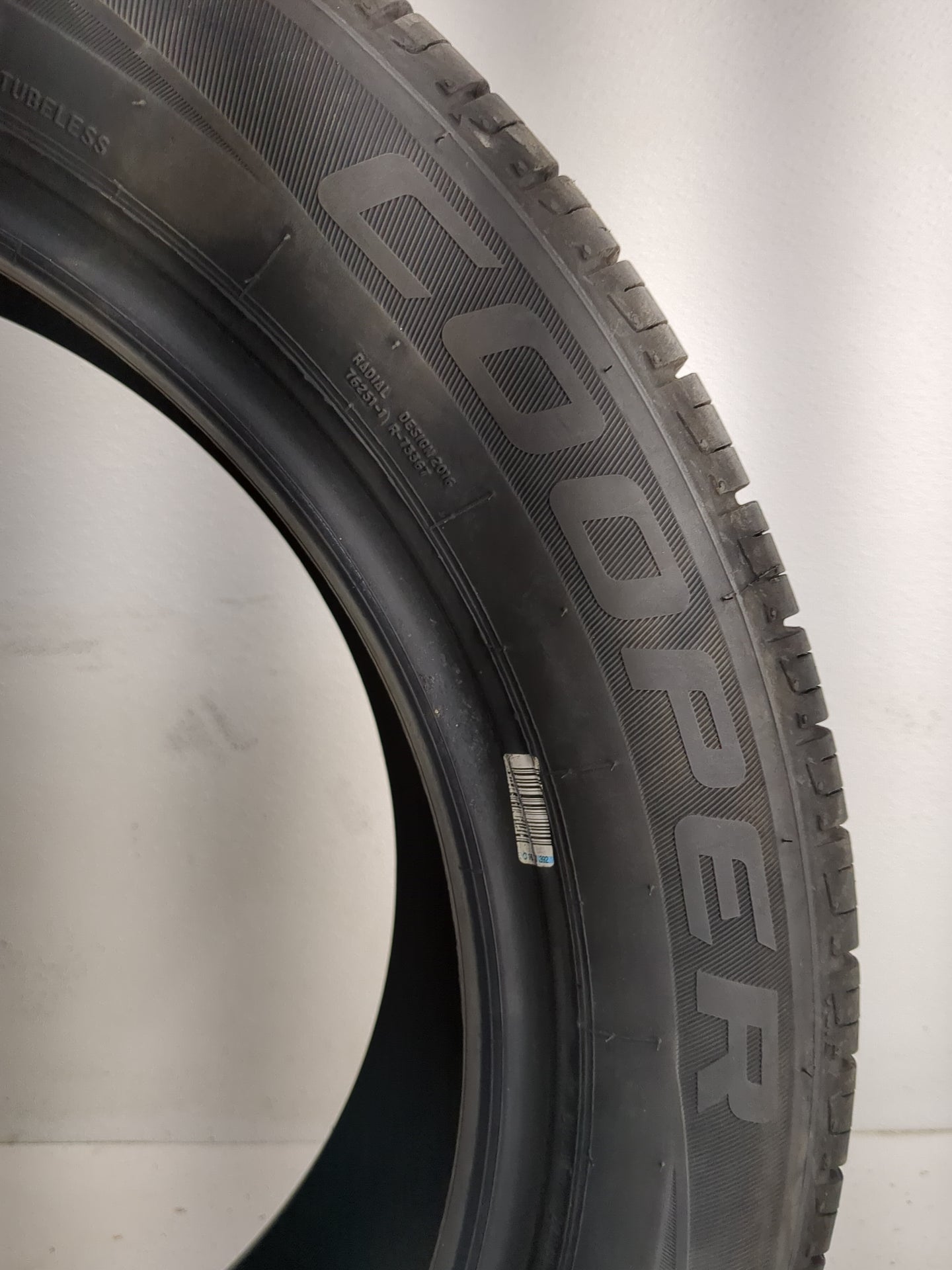 Used Tire 225/50R18 COOPER ENDEAVOR 95V - Tread Depth 12/32 - Oemusedautoparts1.com