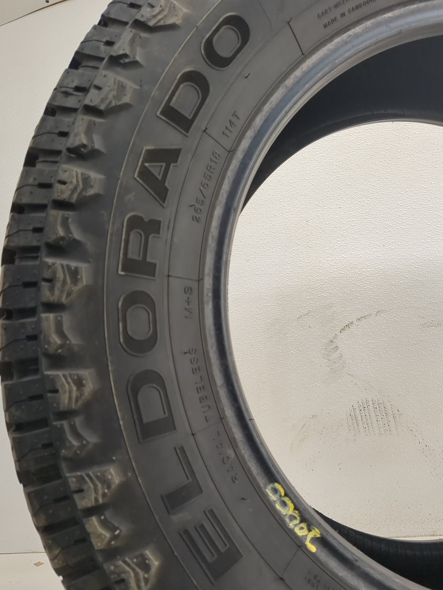 Used Tire 265/65R18 DORADO SPORT FURY AT 114T - Tread Depth 13.5/32 - Oemusedautoparts1.com