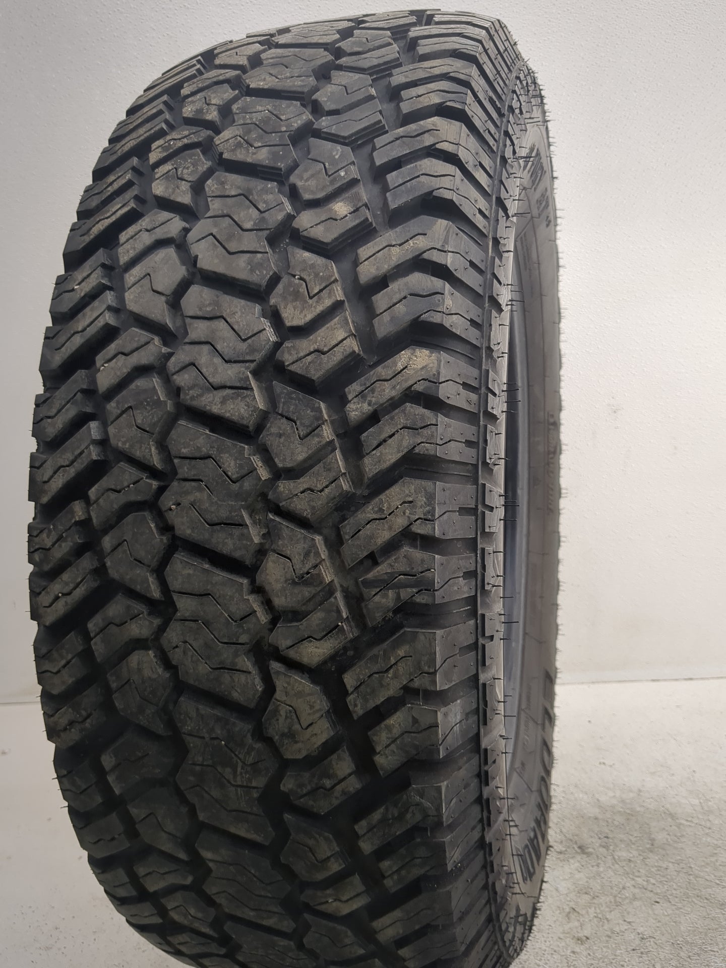 Used Tire 265/65R18 ELDORADO SPORT FURY AT 45 114T - Tread Depth 13.5/32 - Oemusedautoparts1.com