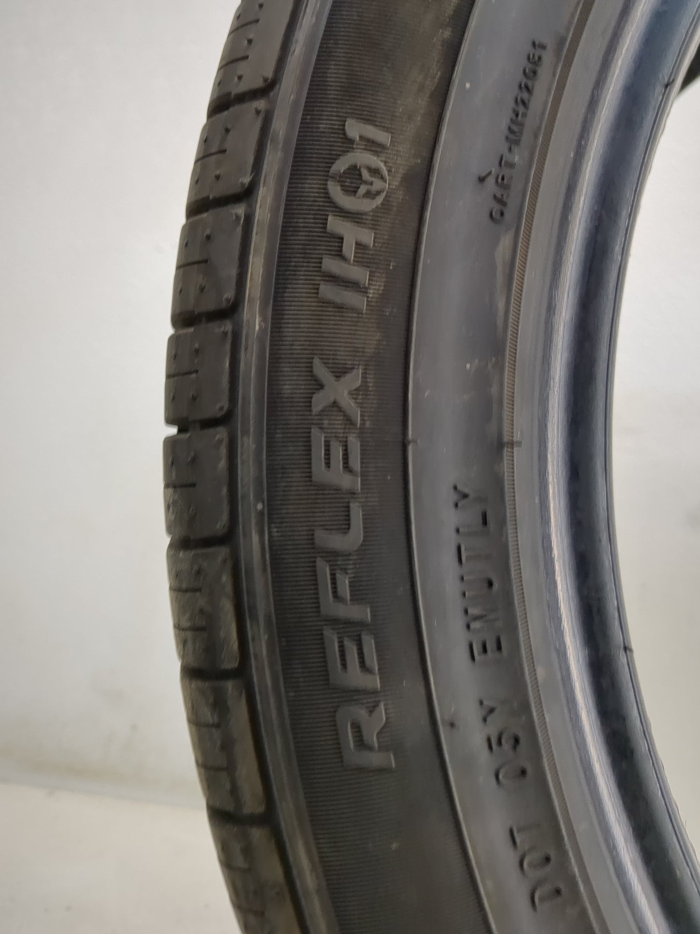 Used Tire 245/45R18 IRONHEAD REFLEX IH01 100W - Tread Depth 8.5/32 - Oemusedautoparts1.com