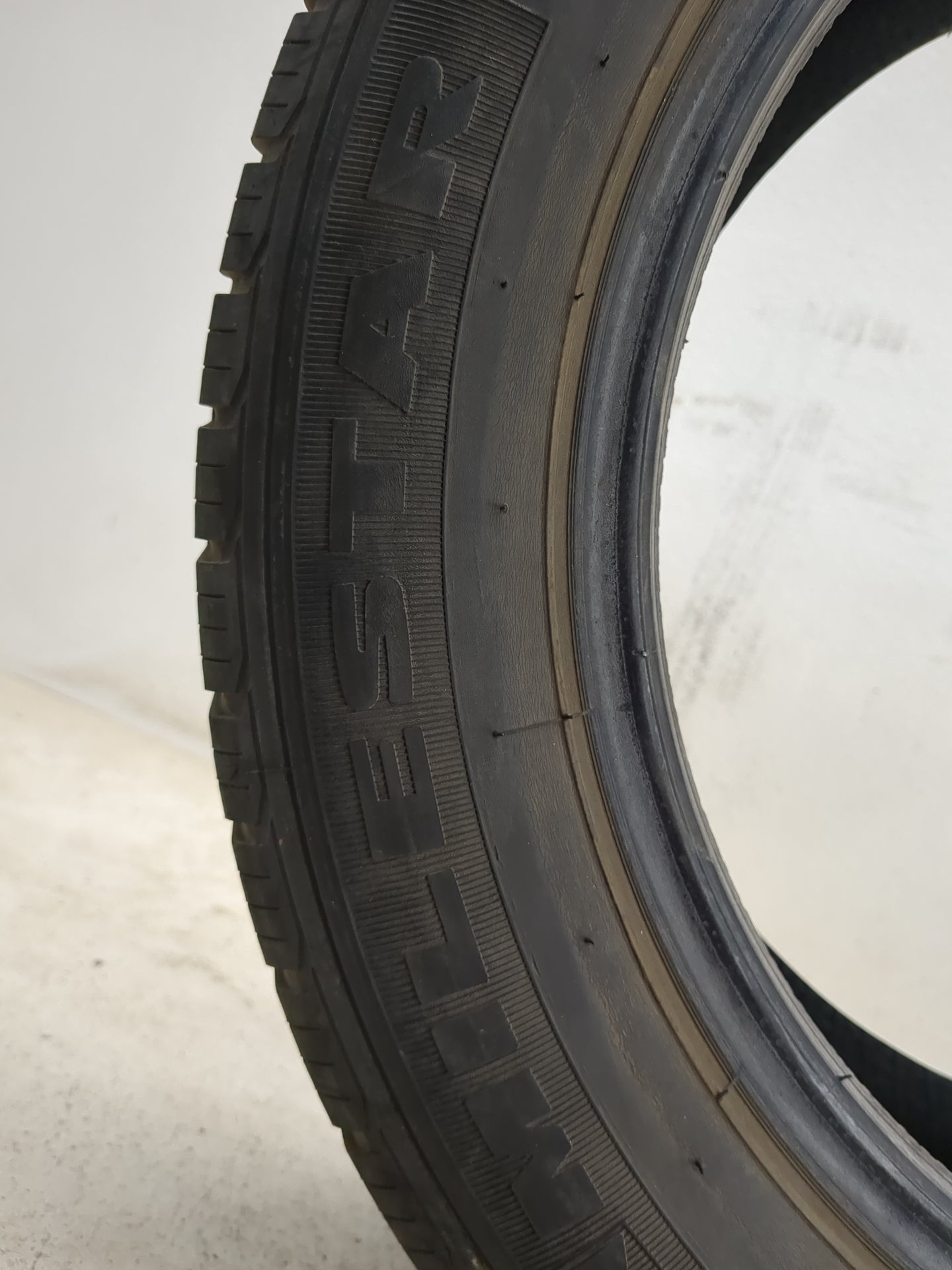 Used Tire 205/55R16 MILESTAR MS932 91V - Tread Depth 6/32 - Oemusedautoparts1.com