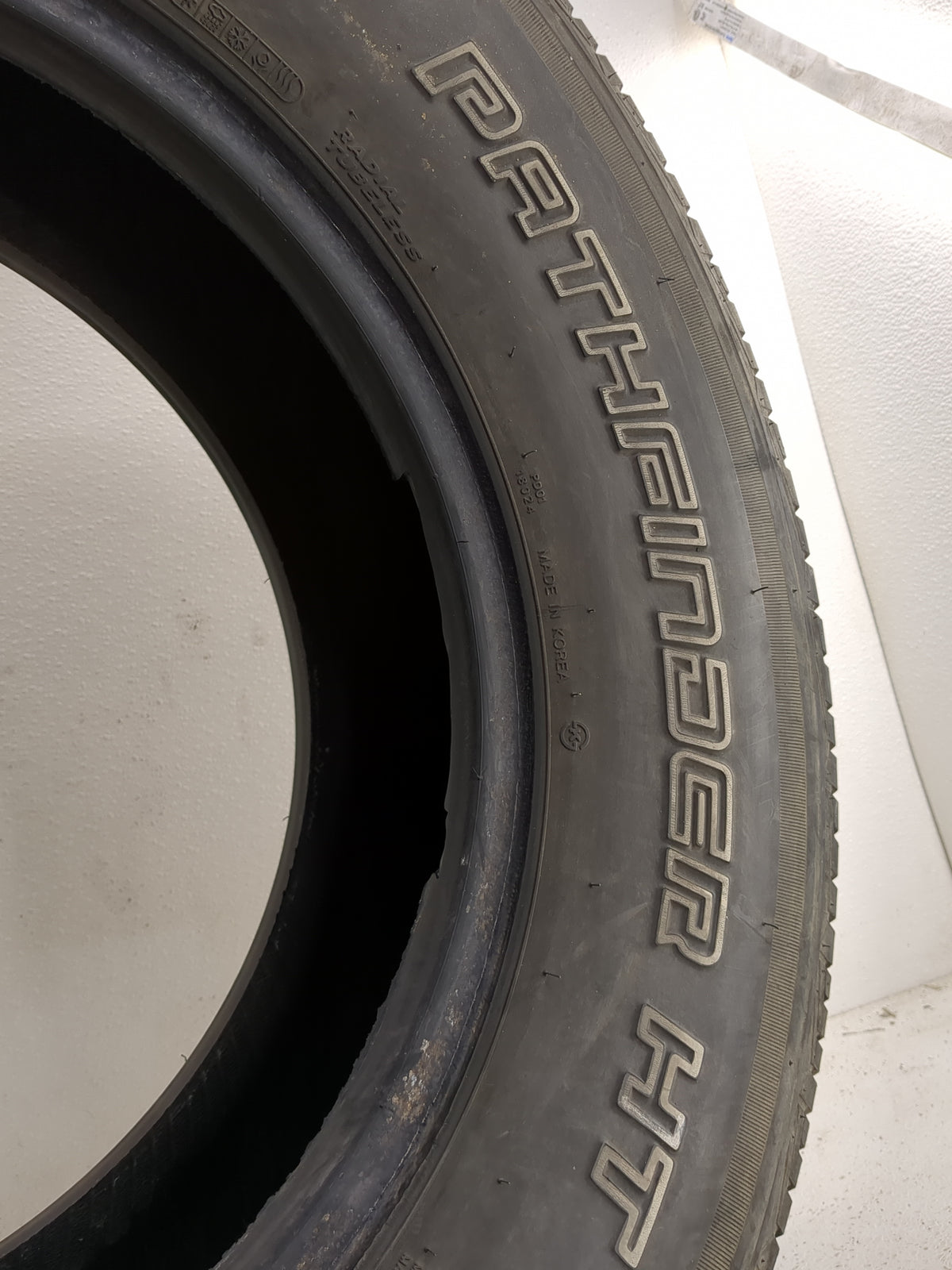 Used Tire LT265/70R17 PATHFINDER HT 121/118S - Tread Depth 9/32 - Oemusedautoparts1.com