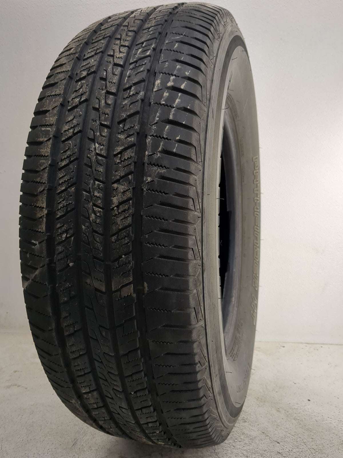 Used Tire LT265/70R17 PATHFINDER HT 121/118S - Tread Depth 9/32 - Oemusedautoparts1.com