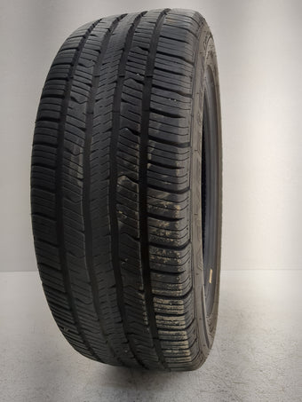 compare product Used Tire 205/55R16 BFGOODRICH ADVANTAGE CONTROL 91H - Tread Depth 8/32