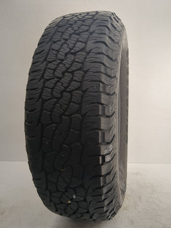 compare product Used Tire 265/70R17 BFGOODRICH ALL-TERRAIN T/A 115S - Tread Depth 9/32