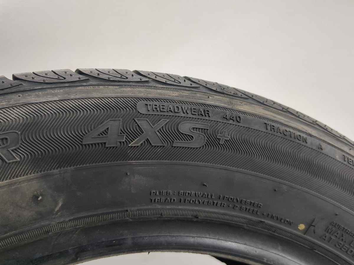 Used Tire 215/55R16 SOLAR 4XS+ 93H - Tread Depth 9/32 - Oemusedautoparts1.com