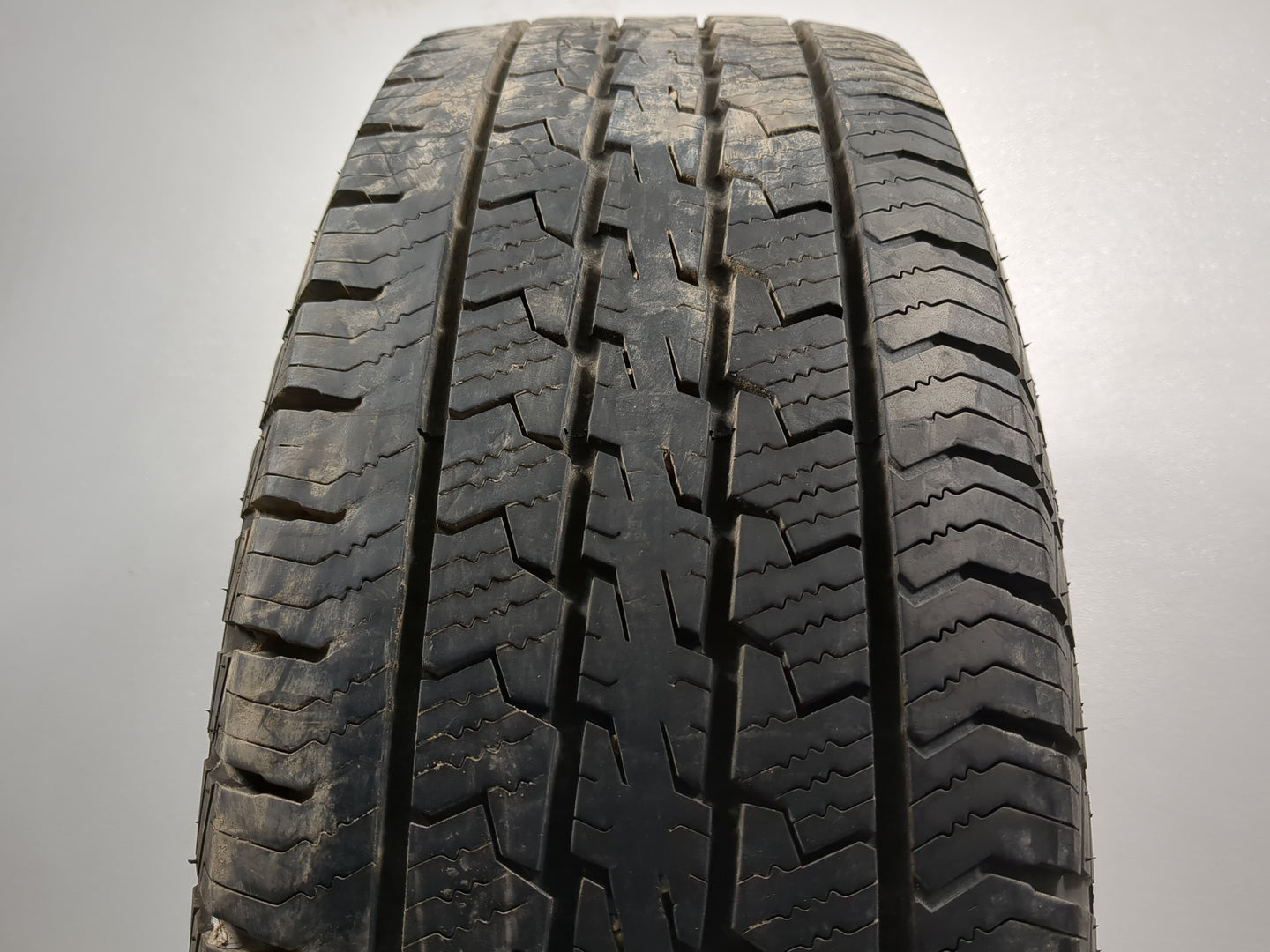 Used Tire LT245/75R16 ROCKY MOUNTAIN ALL SEASON 120S - Tread Depth 8/32 - Oemusedautoparts1.com