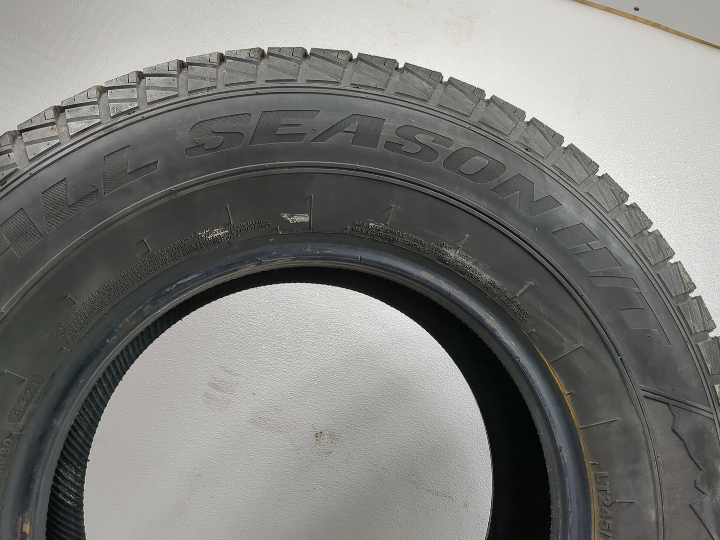 Used Tire LT245/75R16 ROCKY MOUNTAIN ALL SEASON 120S - Tread Depth 8/32 - Oemusedautoparts1.com