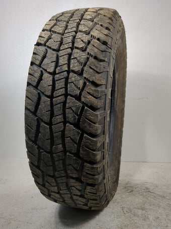 compare product Used Tire 235/70R16 TRAVELSTAR ECOPATH A/T 106T - Tread Depth 7/32