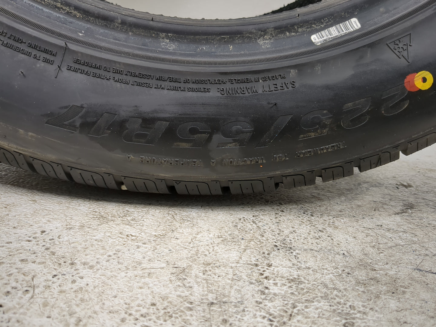 Used Tire 225/55R17 FORTUNE CLIMAFLEX 4S FSR402 97V - Tread Depth 10/32 - Oemusedautoparts1.com