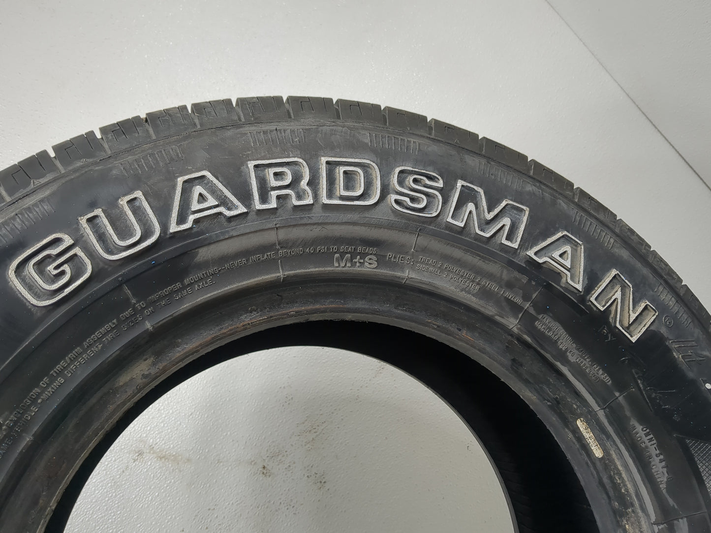 Used Tire 235/70R15 GUARDSMAN RADIAL H/T 102S - Tread Depth 7.5/32 - Oemusedautoparts1.com