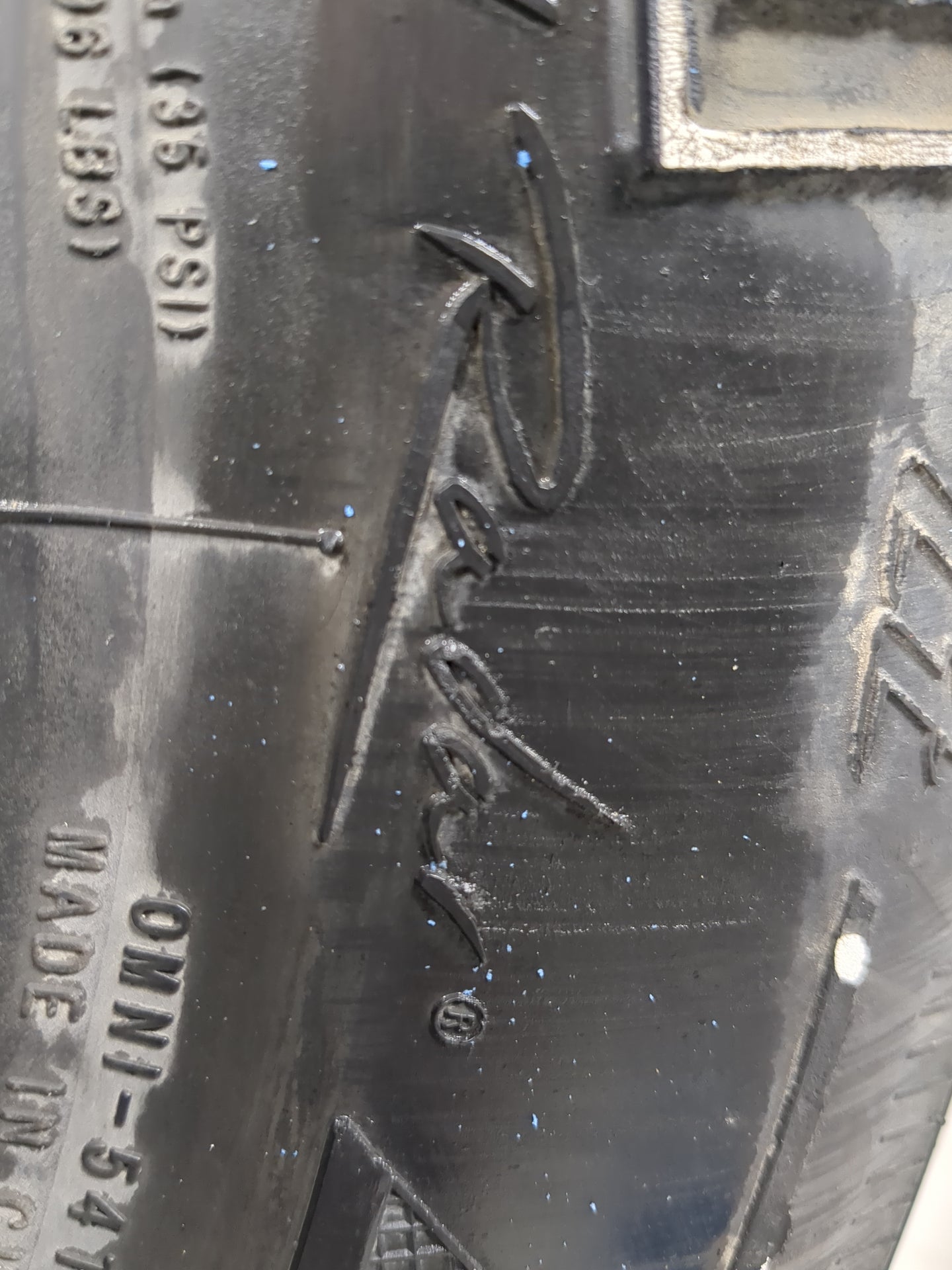 Used Tire 235/70R15 GUARDSMAN RADIAL H/T 102S - Tread Depth 7.5/32 - Oemusedautoparts1.com