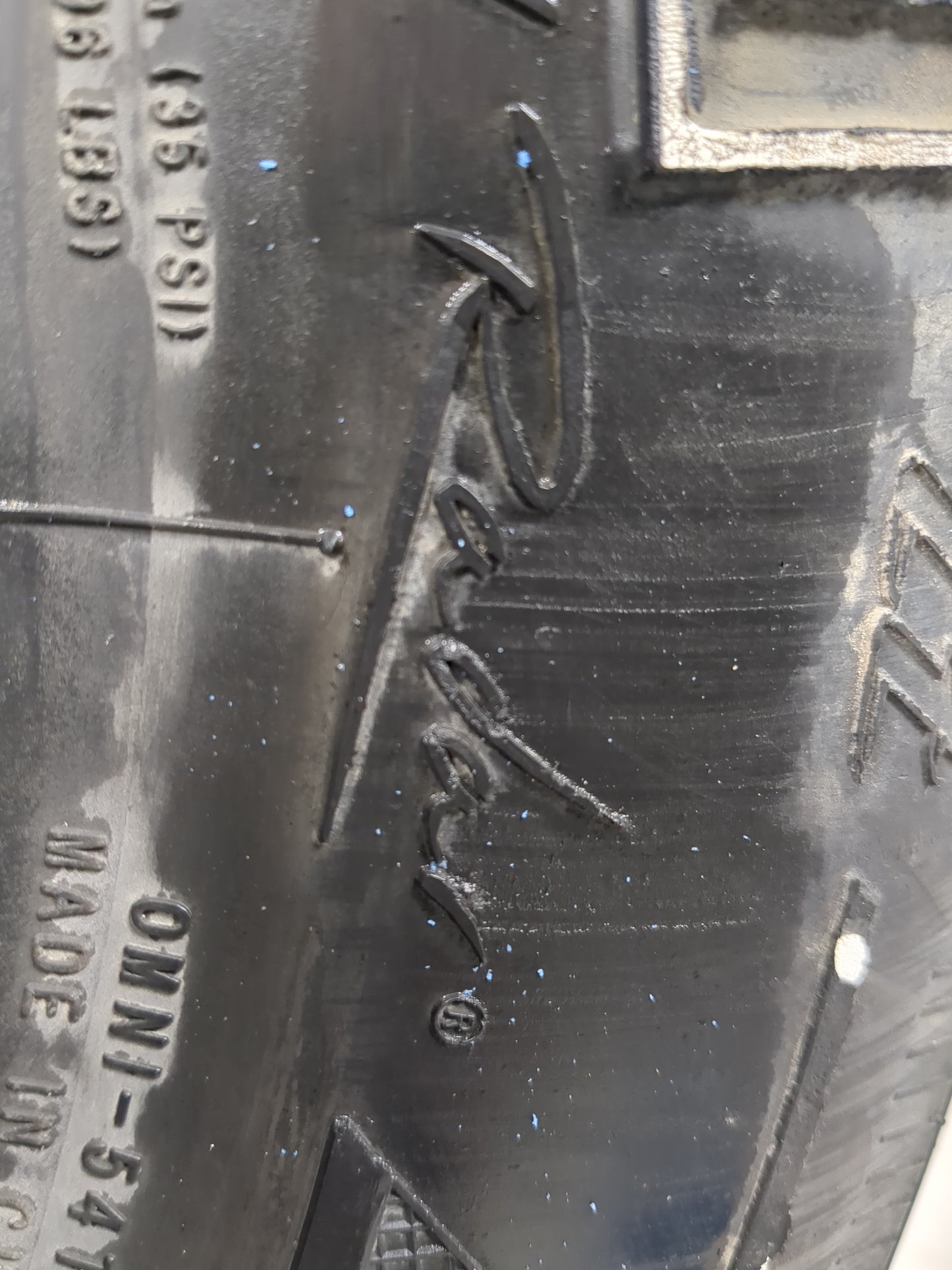 Used Tire 235/70R15 GUARDSMAN RADIAL H/T 102S - Tread Depth 7.5/32 - Oemusedautoparts1.com