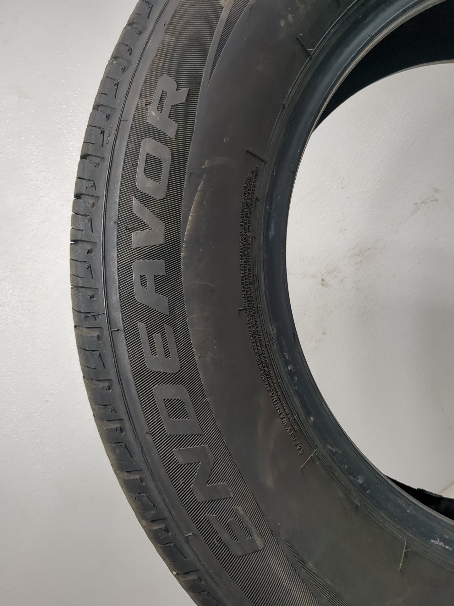 Used Tire 225/65R16 COOPER ENDEAVOR 100H - Tread Depth 8/32 - Oemusedautoparts1.com