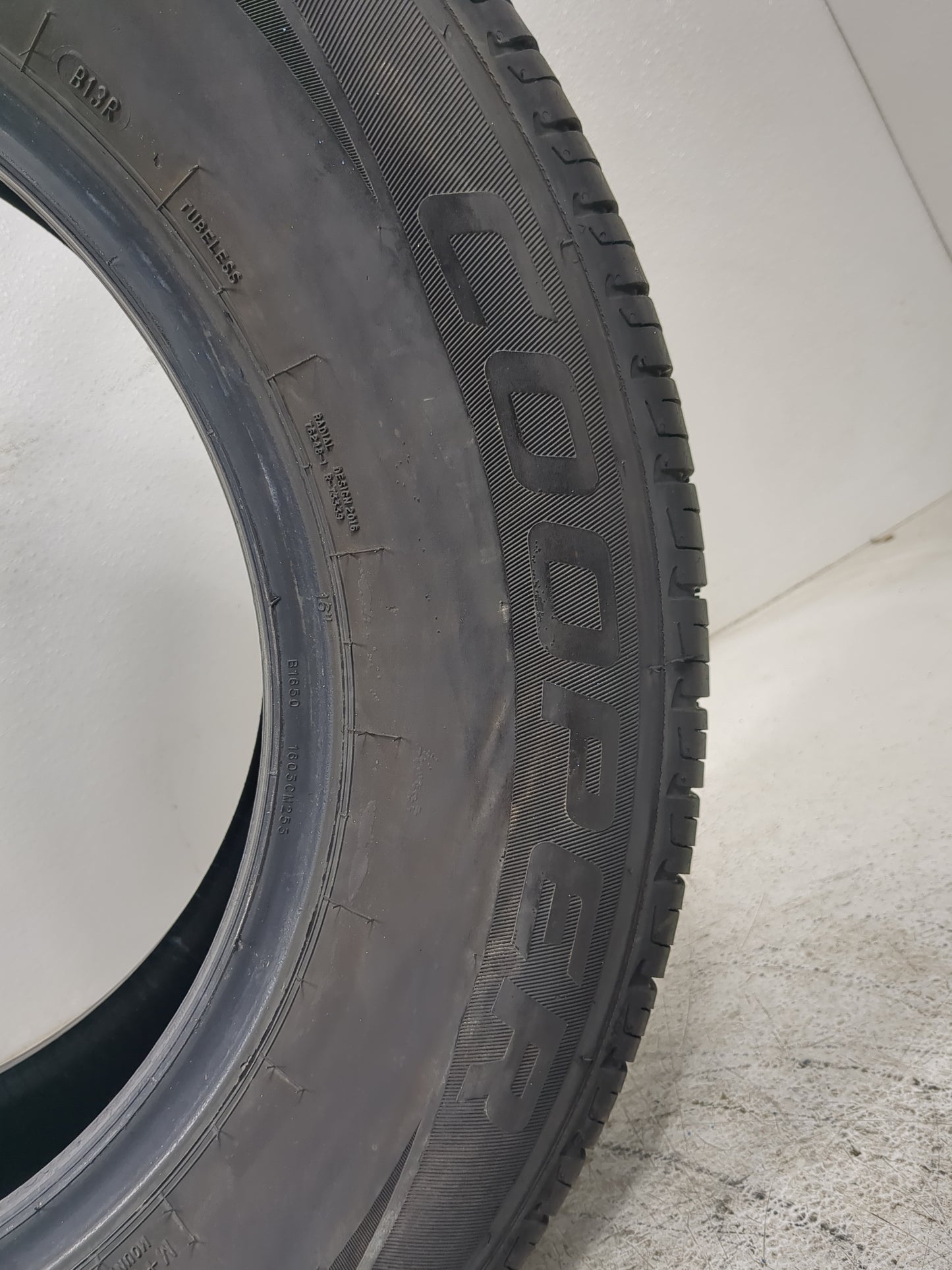 Used Tire 225/65R16 COOPER ENDEAVOR 100H - Tread Depth 8/32 - Oemusedautoparts1.com