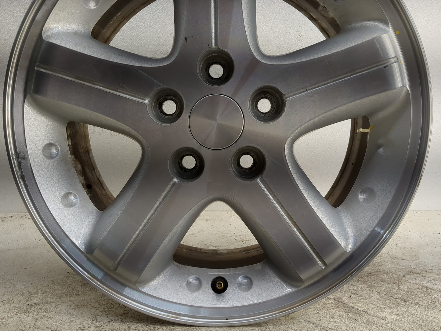 2002-2004 Dodge Intrepid Oem Wheel Rim - Oemusedautoparts1.com