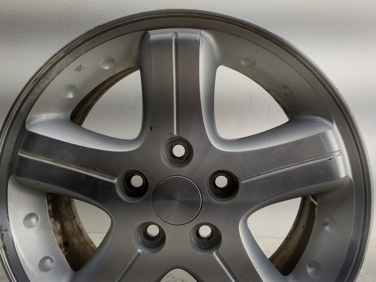 2002-2004 Dodge Intrepid Oem Wheel Rim 1253240 - Oemusedautoparts1.com